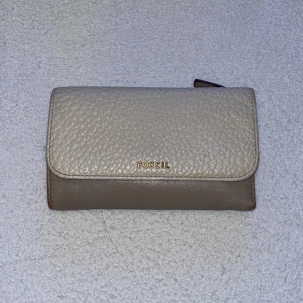 Fossil Wallet